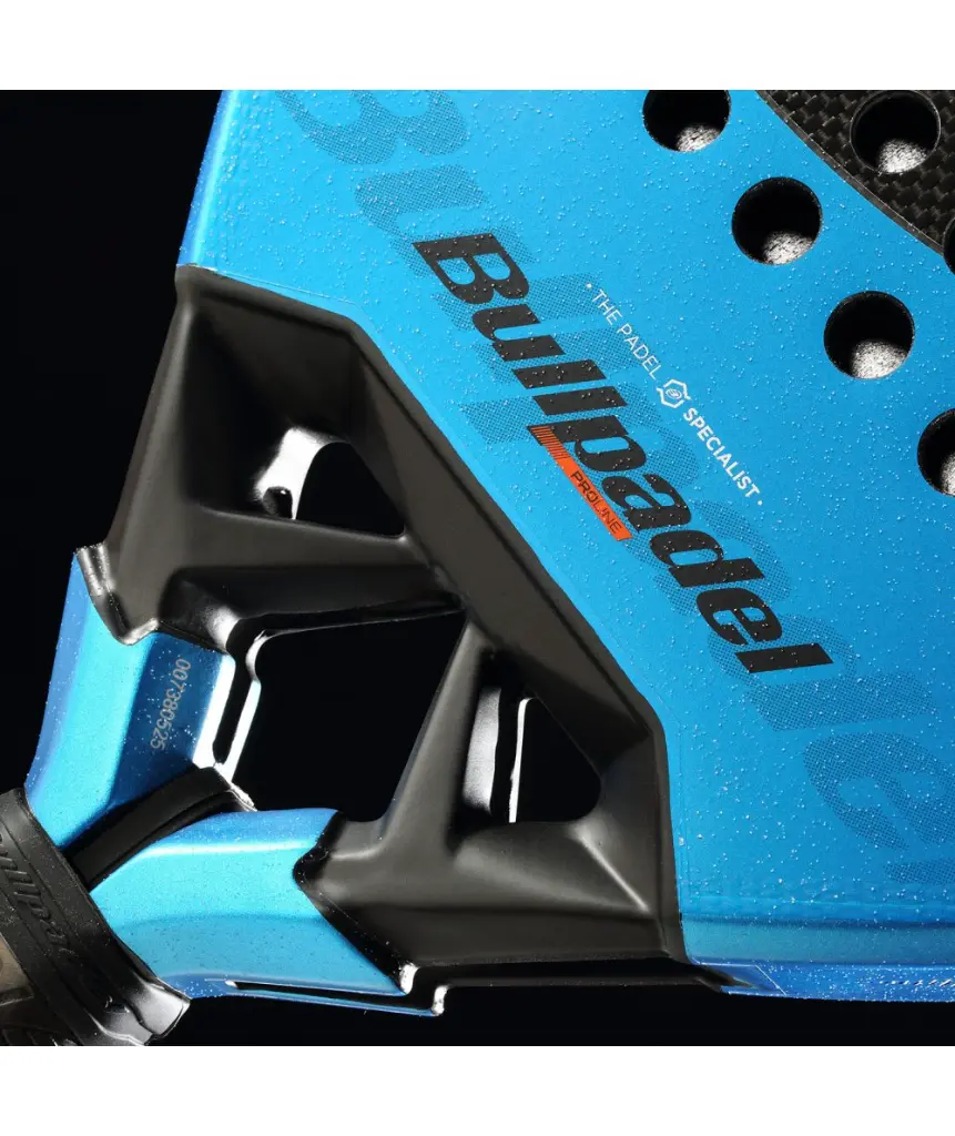 pala-bullpadel-vertex-05-geo(4).webp